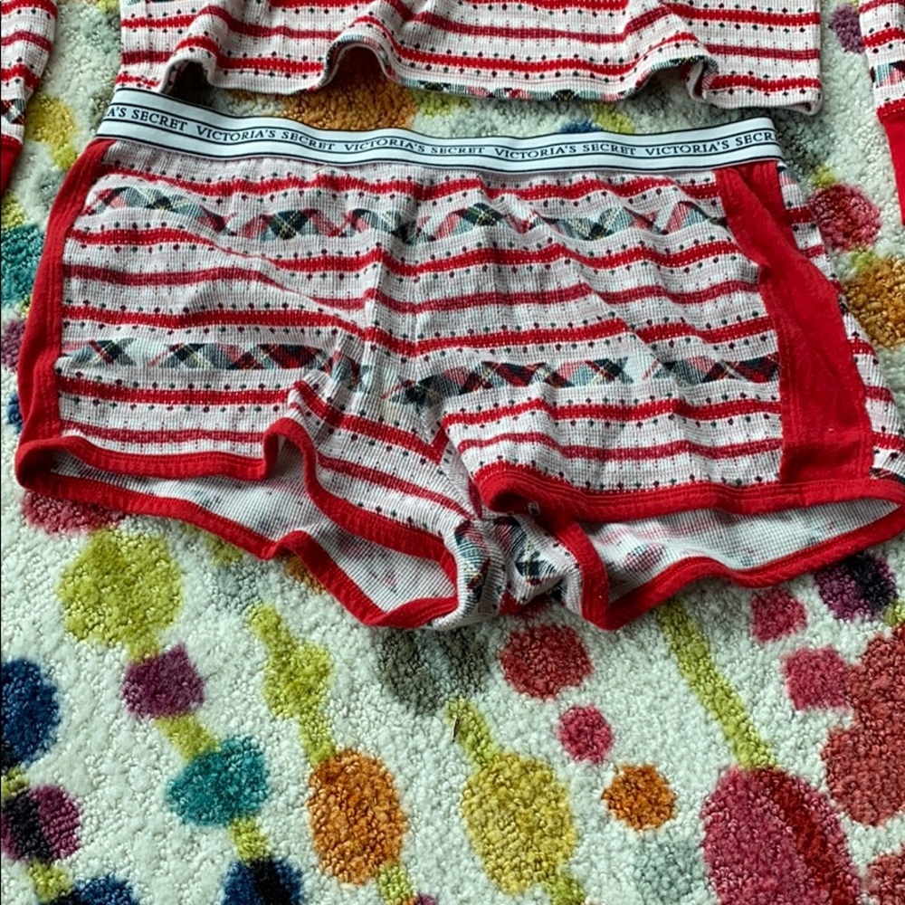 PJ set - Picture 2 of 4